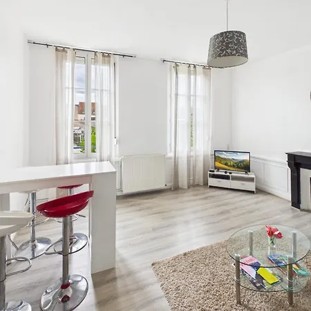 L'hirondelle Cocon Elegant Au Bord De L'eau Apartamento *