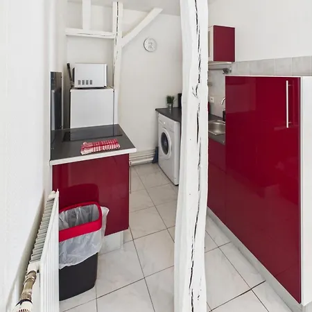 L'hirondelle Cocon Elegant Au Bord De L'eau Apartamento Troyes
